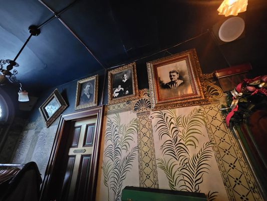 Bube's Brewery by null