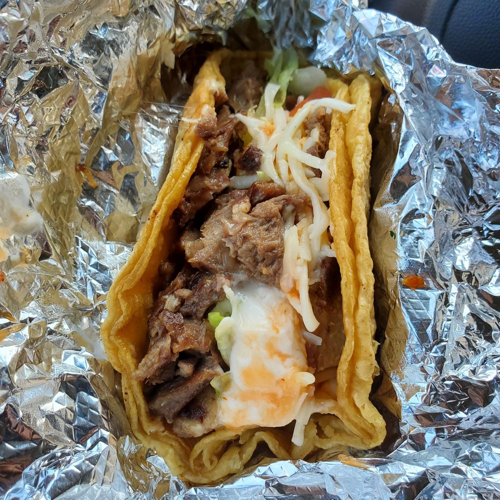 Lengua taco with everything Lengua taco with everything