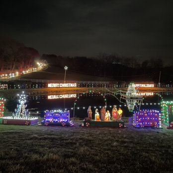 Koziar's Christmas Village - Gift Shops Near Me - Bernville, Pennsylvania Koziar's Christmas Village - Gift Shops Near Me - Bernville, Pennsylvania