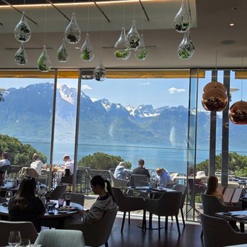 Restaurant 45 - French Near Me - Montreux, VD
