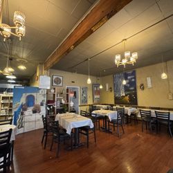 Mykonos Greek Grill - Inside