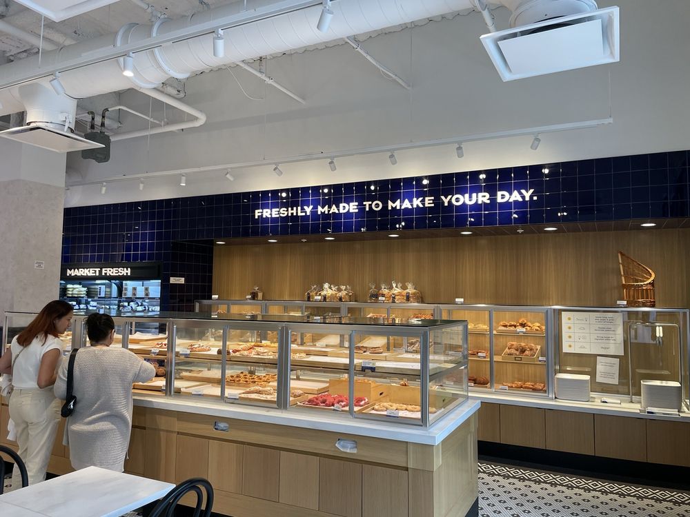 Social spots from Paris Baguette