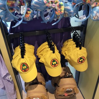 Disney Style - Fashion Near Me - Lake Buena Vista, Florida