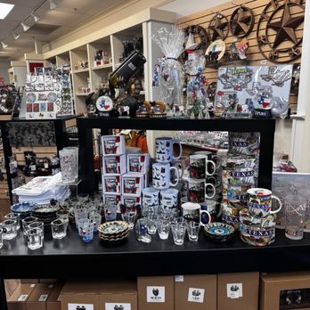 Texas Gift Outlet - Souvenir Shops Near Me - Round Rock, Texas Texas Gift Outlet - Souvenir Shops Near Me - Round Rock, Texas