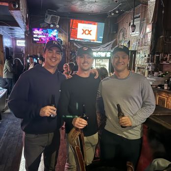 Barrow's Pub - A couple of fellas - Pubs Near Me - New York, New York