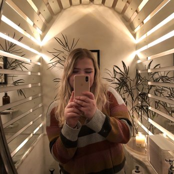 Elsa - The design of this place is beautiful - Cocktail Bars Near Me - Brooklyn, New York