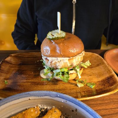 Bourbon & Burger by null