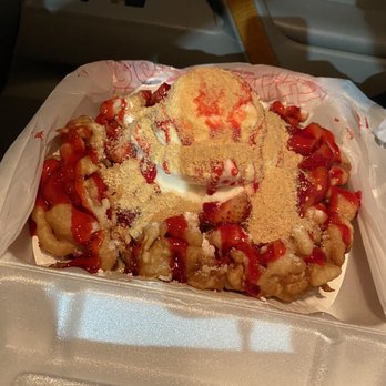 Sticky Icky Funnel Cakes - Strawberry churro funnel cake - Juice Bars & Smoothies Near Me - Long Beach, California Sticky Icky Funnel Cakes - Strawberry churro funnel cake - Juice Bars & Smoothies Near Me - Long Beach, California
