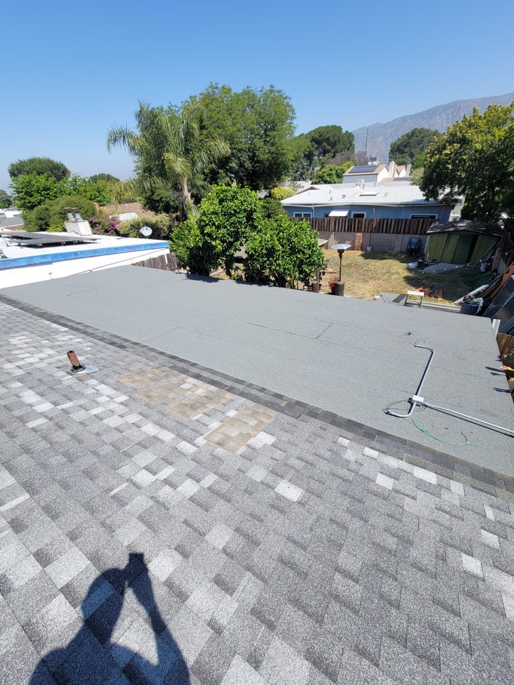 Slide of SG Construction & Roofing