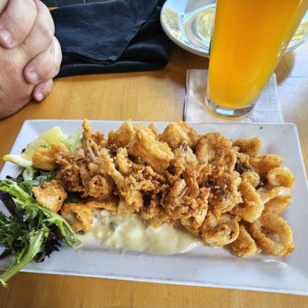 Steakhouse 22 - Calamari - Steakhouses Near Me - Shelby Township, Michigan Steakhouse 22 - Calamari - Steakhouses Near Me - Shelby Township, Michigan