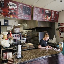 Knockout Pizza