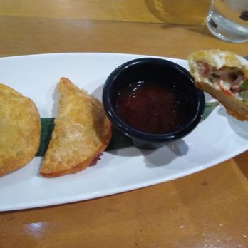 Benihana - Indianapolis - Cheesy duck wonton with chili pineapple sauce - Sushi Bars Near Me - Indianapolis, Indiana Benihana - Indianapolis - Cheesy duck wonton with chili pineapple sauce - Sushi Bars Near Me - Indianapolis, Indiana