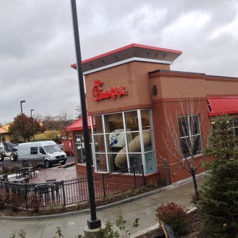 Chick-fil-A - Scheduled to open Nov 14th, 2013, still under construction. - Fast Food Near Me - Vernon Hills, Illinois Chick-fil-A - Scheduled to open Nov 14th, 2013, still under construction. - Fast Food Near Me - Vernon Hills, Illinois