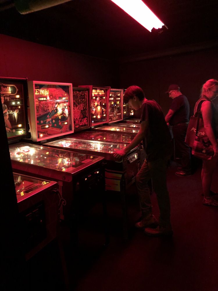 FLASHBACK CLASSIC COIN OPS 233 N Sandusky Ave, Bucyrus, Ohio