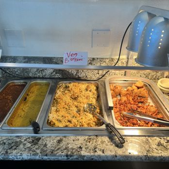 India Gate Restaurant - Buffet 1 - Indian Near Me - Tustin, California