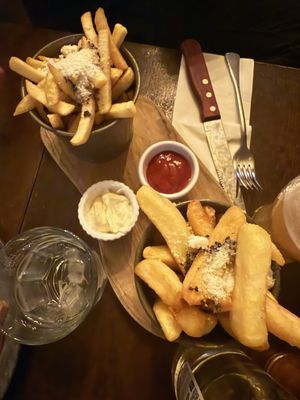 The Grenadier by null