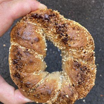 Edith’s Sandwich Counter - Toasted Sesame Bagel ($2.75) - Bakeries Near Me - Brooklyn, New York