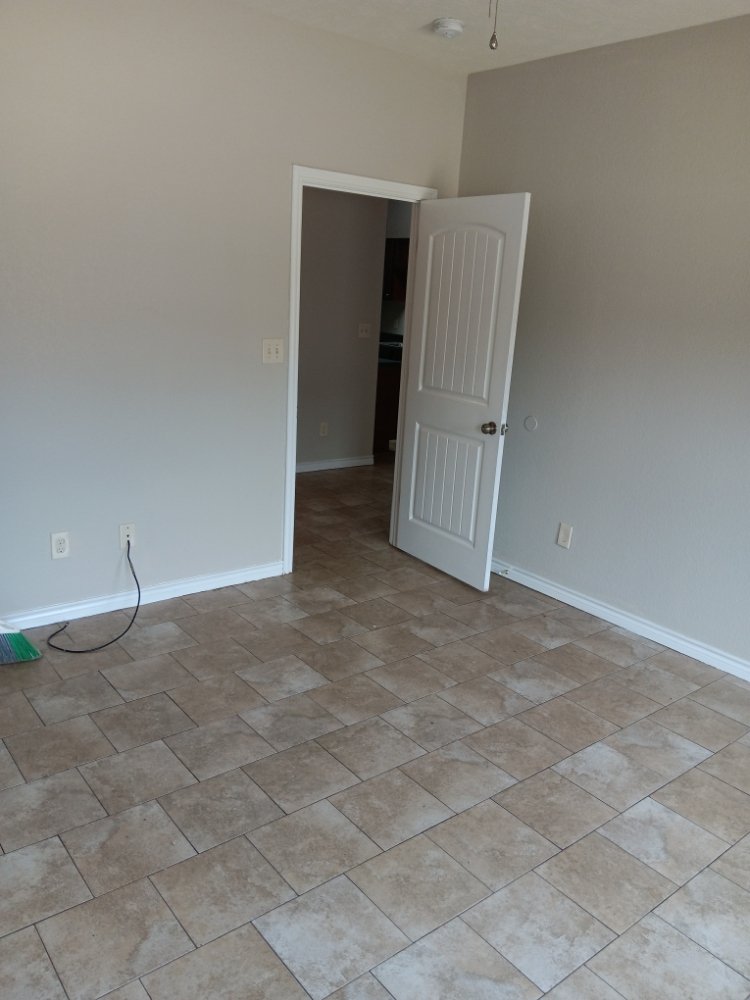 SELF MADE CONSTRUCTION 17 Photos Texarkana, Texas Tiling Phone Number Yelp
