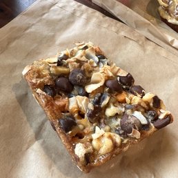 Layer Bar