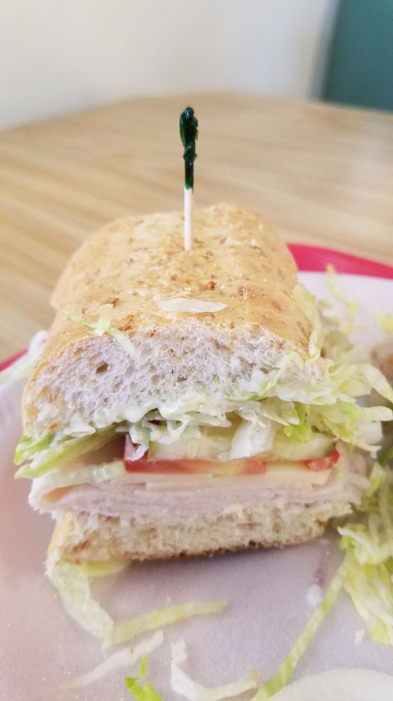 WALLY’S SUBS Updated July 2024 42 Photos & 56 Reviews 6477