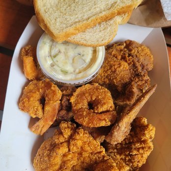 Dixon's - 3- Way Combo, with potato salad and bread, - Prawns, Chicken and Fish - Barbeque Near Me - Oakland, California Dixon's - 3- Way Combo, with potato salad and bread, - Prawns, Chicken and Fish - Barbeque Near Me - Oakland, California
