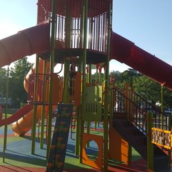 Veterans Memorial Elementary School - Huge slide climbing contraption