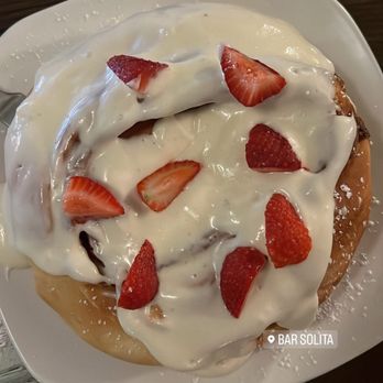 Bar Solita - Cinnamon Bun - Wine Bars Near Me - Richmond, Virginia Bar Solita - Cinnamon Bun - Wine Bars Near Me - Richmond, Virginia