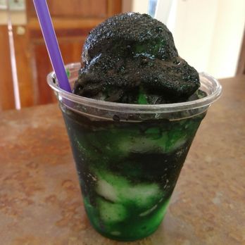 Los Gringos Natural Fruit Shaved Ice - Lime extreme: lime ice, grape kool-aid & green chamoy sauce (1st time I've heard of it)...super sour! I added tajin & made it so much better - Shaved Ice Near Me - Weslaco, Texas