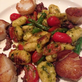 Bentley's Grill - Sea scallops were perfection! - New American Near Me - Salem, Oregon Bentley's Grill - Sea scallops were perfection! - New American Near Me - Salem, Oregon