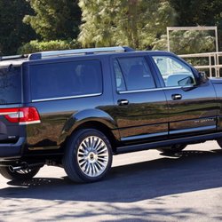 North Florida Shuttle - 2015 Lincoln navigator, our Black Car Service Vehicle