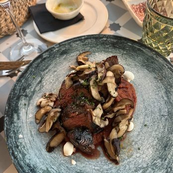 Carmen Mirador de Aixia - Beef over rib - Spanish Near Me - Granada, GR
