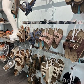 Maurices - Accessories Near Me - Alton, Illinois Maurices - Accessories Near Me - Alton, Illinois