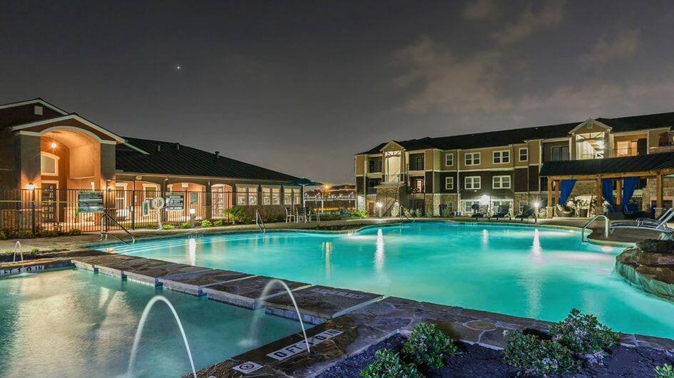 VANTAGE AT STONE CREEK 6610 N 155th Ct, Omaha, Nebraska Apartments Yelp