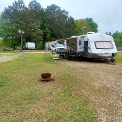 Honeysuckle Farm RV Park - Our site