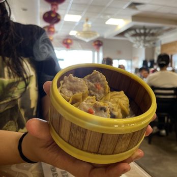 Happy Days - The siu mai/pork has action! - Seafood Near Me - Honolulu, Hawaii Happy Days - The siu mai/pork has action! - Seafood Near Me - Honolulu, Hawaii