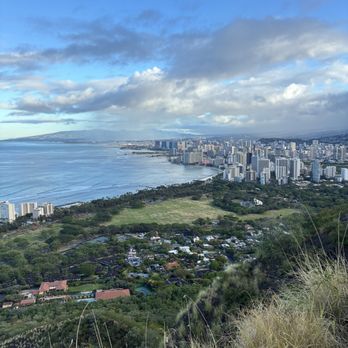 Diamond Head State Monument - Parks Near Me - Honolulu, Hawaii Diamond Head State Monument - Parks Near Me - Honolulu, Hawaii