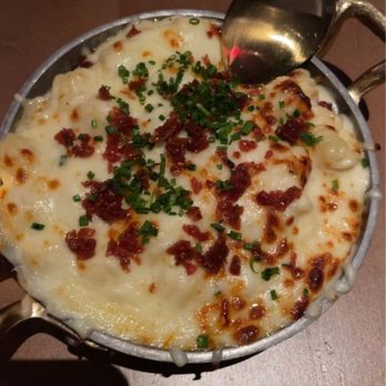 Gordon Ramsay Hell's Kitchen - Baked macaroni and cheese - Desserts Near Me - Washington, DC, District of Columbia