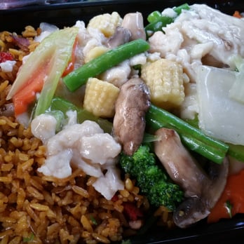 East Delight Chinese Restaurant - Chicken and mix vegetables - Chinese Near Me - Bowie, Maryland East Delight Chinese Restaurant - Chicken and mix vegetables - Chinese Near Me - Bowie, Maryland