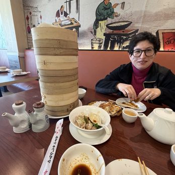 Shanghai Bistro - Chinese Near Me - Windsor, Ontario