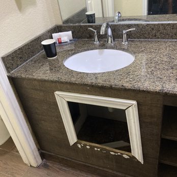 Knights Inn Willow Park - Broken sink. - Hotels Near Me - Willow Park, Texas Knights Inn Willow Park - Broken sink. - Hotels Near Me - Willow Park, Texas