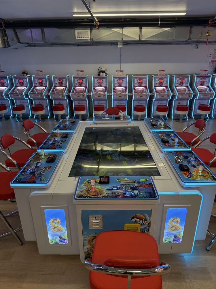 Wahoo Arcade & Claw Machine