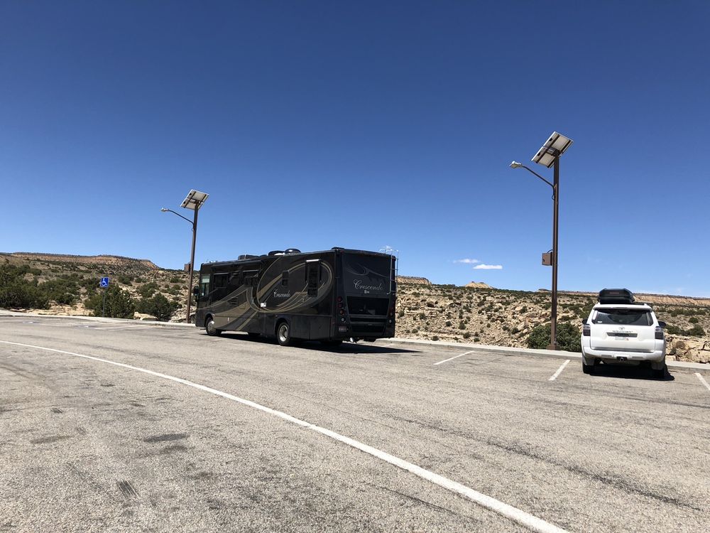 POMP’S TIRE SERVICE Updated June 2024 401 S 42nd St, Kansas City