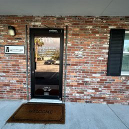 Exterior outside entrance of V Partner Solutions Insurance And Payroll - Bradenton, Florida Exterior outside entrance of V Partner Solutions Insurance And Payroll - Bradenton, Florida