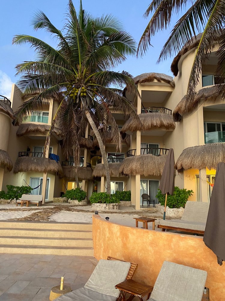 Hotel Playa Media Luna