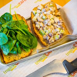 Tropical Smoothie Cafe