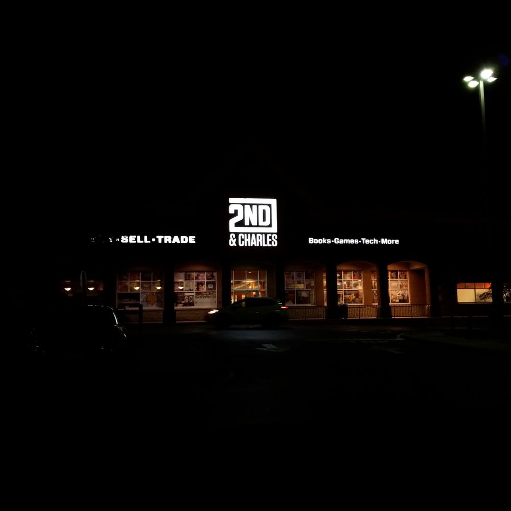 2nd & Charles - Storefront at night - Comic Books Near Me - Newark, Delaware 2nd & Charles - Storefront at night - Comic Books Near Me - Newark, Delaware