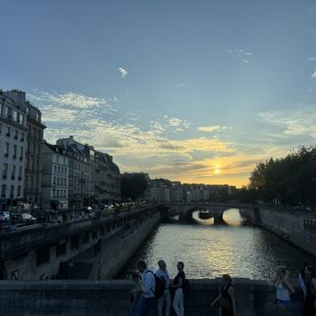 Bustronome - The views from on top as we cruise around Paris - French Near Me - Paris, 75