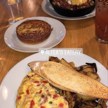 Altea's Eatery - Breakfast & Brunch Near Me - Worcester, Massachusetts