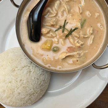 Thai Kitchen - Panang Curry - Thai Near Me - Minturn, Colorado