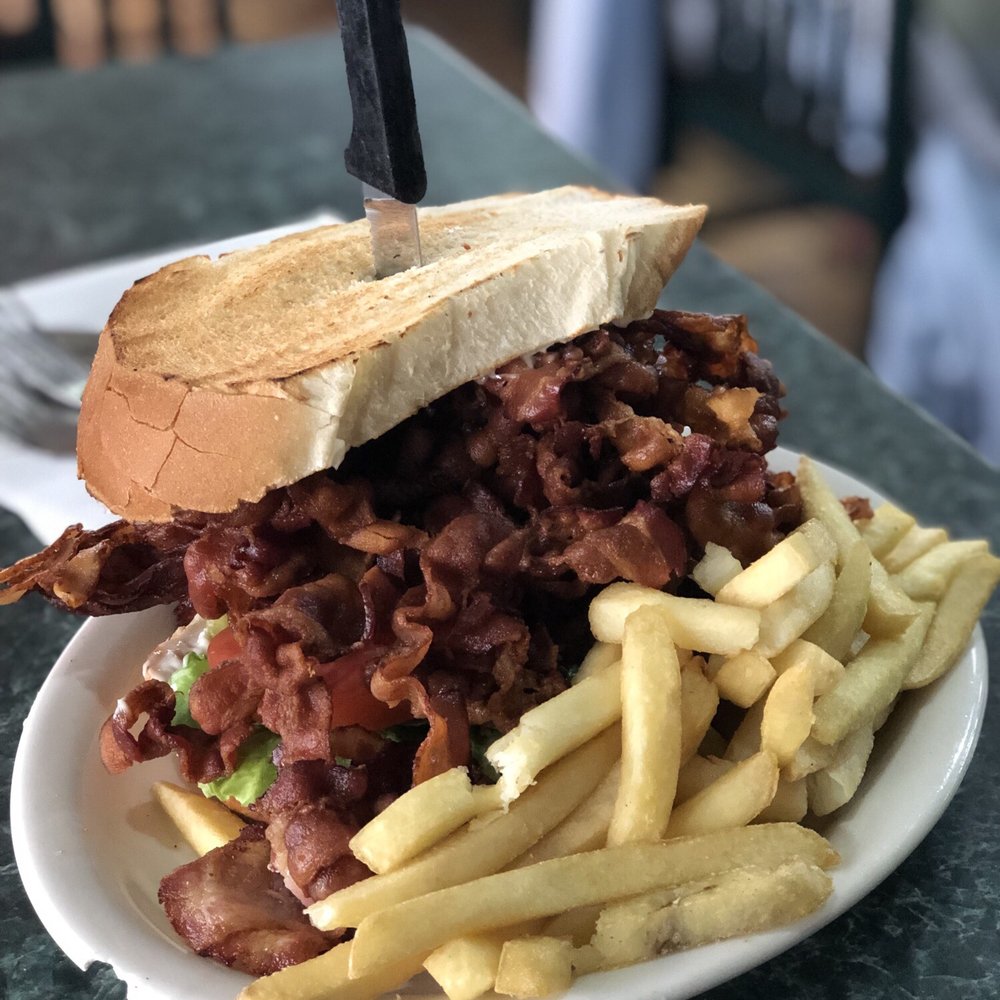 Tony's I-75 Restaurant - Diners Near Me - Birch Run, Michigan Tony's I-75 Restaurant - Diners Near Me - Birch Run, Michigan